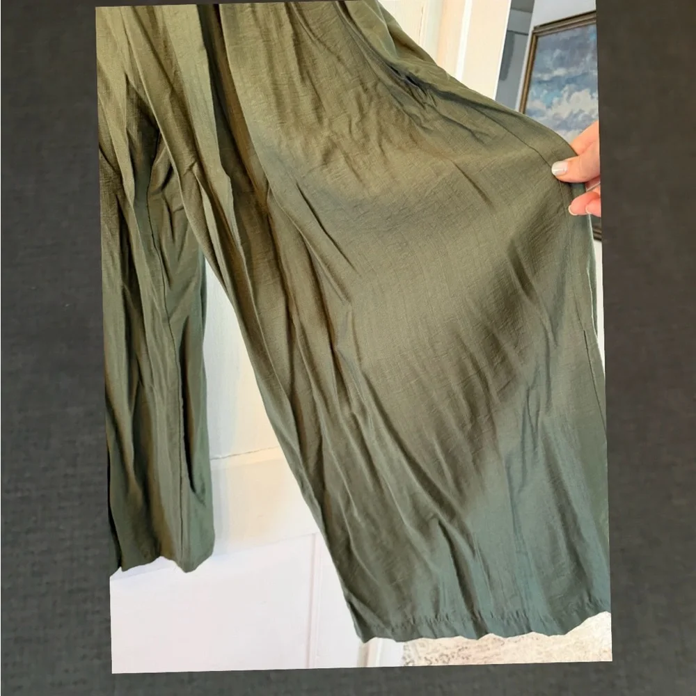 Milano, Ettan Taylor Wide Leg Pleated Palazzo Pants - Green - Picture 3 of 8